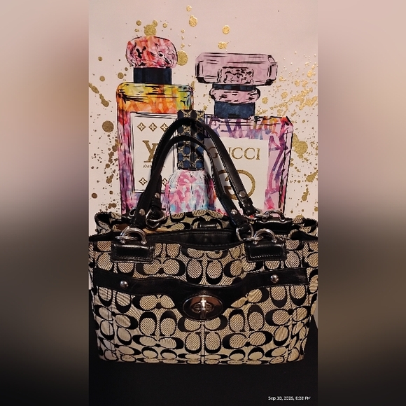 Coach Black and Tan Turn Lock Signature Tote Bag(12"W 8"H)Without Shoulder Strap - Picture 1 of 5